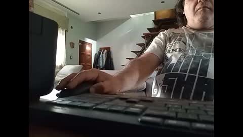 alejito16 online show from October 2025 07:36:02 PM