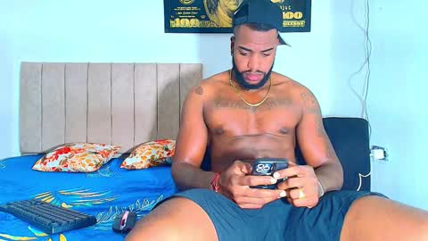 Snapshot of alejo_21cm chatting on January 2026 07:04:01 PM alejo_21cm online show from January 2026 07:04:01 PM