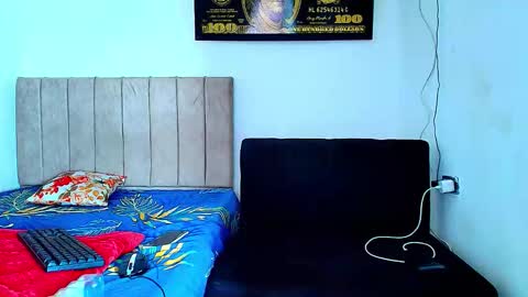 Snapshot of alejo_21cm chatting on February 2026 08:09:01 AM alejo_21cm online show from February 2026 08:09:01 AM