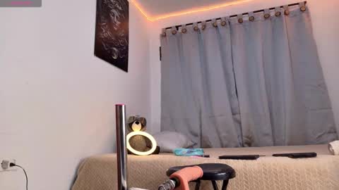 Snapshot of alejo_cute chatting on September 2025 06:33:01 PM alejo_cute online show from September 2025 06:33:01 PM