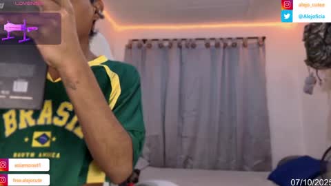 Snapshot of alejo_cute chatting on October 2025 08:39:01 PM alejo_cute online show from October 2025 08:39:01 PM