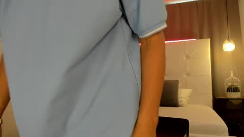 alejo_exotic online show from May 2026 01:05:02 PM