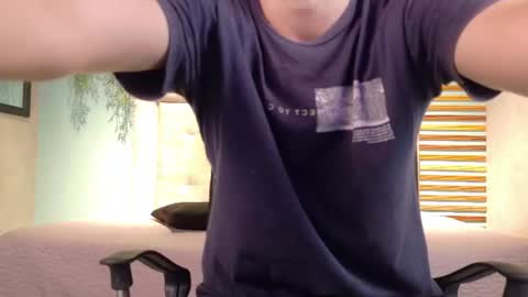 alejo_gray1 online show from June 2026 07:13:01 PM