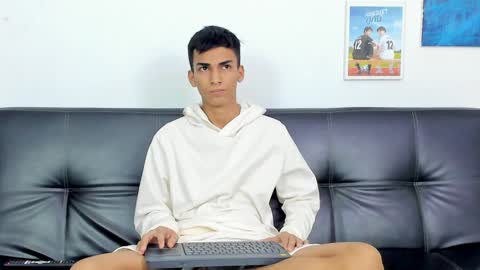 alejo peverell online show from January 2025 07:39:02 PM