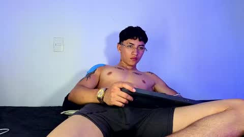 alejo online show from May 2026 03:44:02 AM
