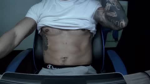 Snapshot of alejoduarte16 chatting on December 2025 06:49:01 PM alejoduarte16 online show from December 2025 06:49:01 PM