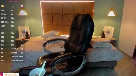 Snapshot of alejootwink chatting on September 2025 08:26:01 AM ALejoo Saenz online show from September 2025 08:26:01 AM