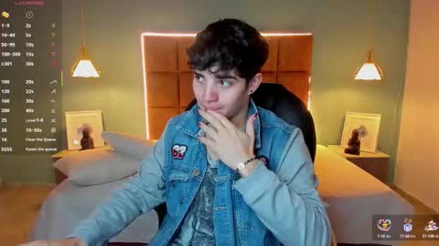 Snapshot of alejootwink chatting on October 2025 02:53:02 AM ALejoo Saenz online show from October 2025 02:53:02 AM