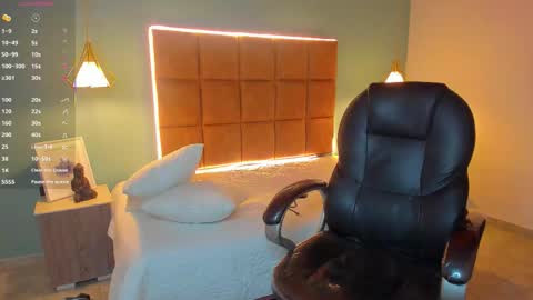 Snapshot of alejootwink chatting on October 2025 01:16:02 AM ALejoo Saenz online show from October 2025 01:16:02 AM