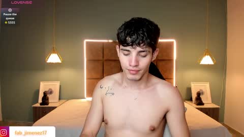 ALejoo Saenz online show from April 2026 04:06:02 AM