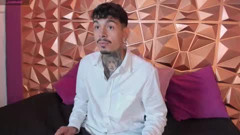 Snapshot of aleking13 chatting on October 2025 12:24:02 PM aleking13 online show from October 2025 12:24:02 PM