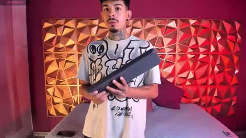 Snapshot of aleking13 chatting on October 2025 12:36:02 PM aleking13 online show from October 2025 12:36:02 PM