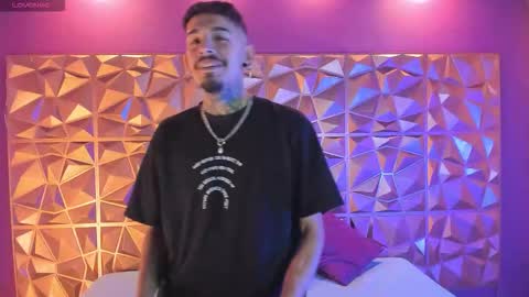 Snapshot of aleking13 chatting on October 2025 12:16:01 PM aleking13 online show from October 2025 12:16:01 PM