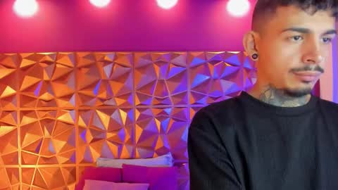 Snapshot of aleking13 chatting on October 2025 12:41:02 PM aleking13 online show from October 2025 12:41:02 PM