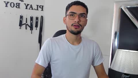 Alek online show from September 2025 04:09:02 PM