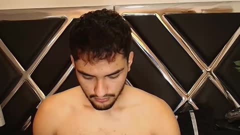 Alek online show from September 2025 03:00:02 AM