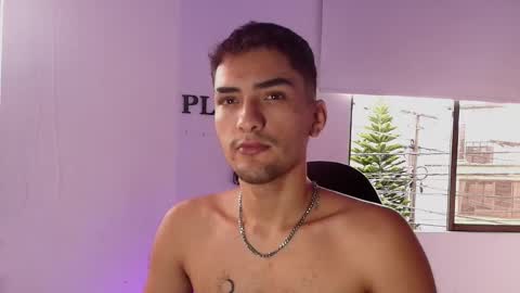 Alek online show from November 2025 03:46:02 PM