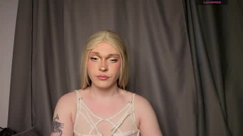ALENA  INDEPENDENT MODEL online show from May 2026 09:05:01 AM