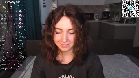 Alenkaaa online show from December 2025 09:02:01 AM