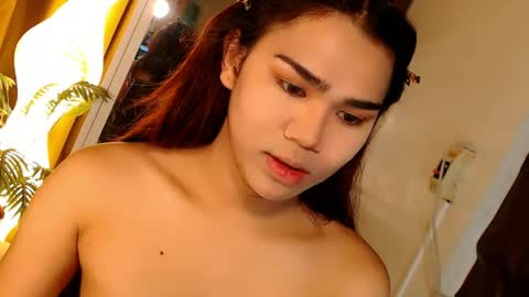 alenajones online show from May 2026 10:31:02 AM