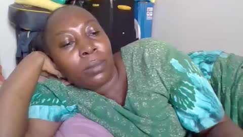 Noreen Kennth and Emilly online show from September 2025 07:34:01 AM