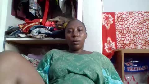 Noreen Kennth and Emilly online show from November 2025 06:43:02 PM