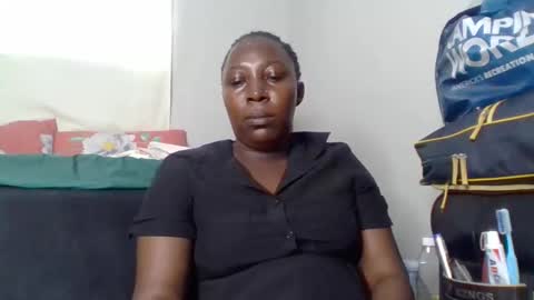 Noreen Kennth and Emilly online show from November 2025 08:12:01 AM