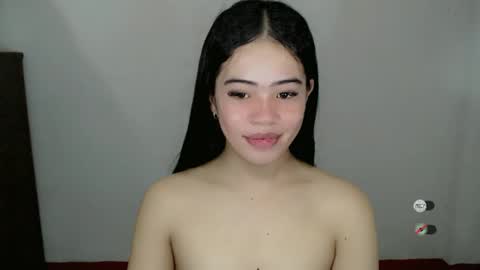 Snapshot of alesha_vibe_me chatting on February 2025 05:50:02 AM alesha_vibe_me online show from February 2025 05:50:02 AM