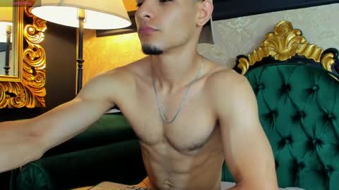 Alessandro King online show from May 2026 11:23:04 PM
