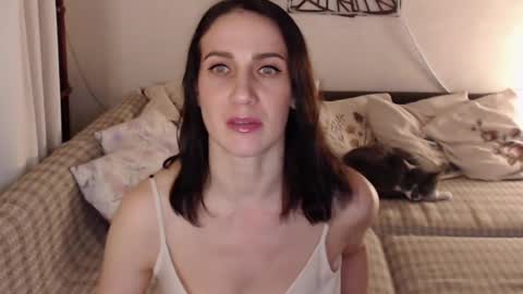 Sandra online show from February 2025 04:10:01 PM