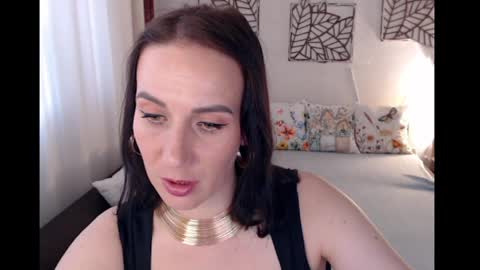 Sandra online show from May 2026 03:19:01 PM