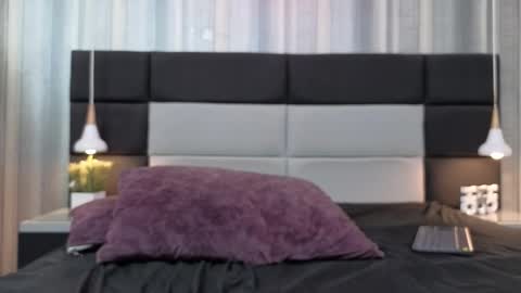 Alessandra Leblanc online show from February 2026 12:41:02 AM