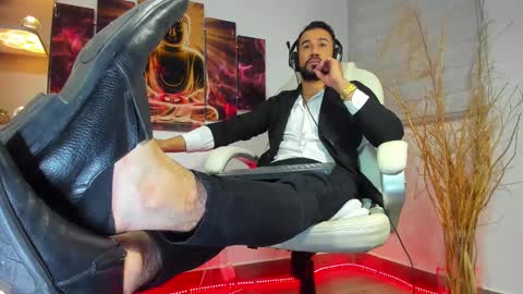 Snapshot of alessandro__wye chatting on February 2025 09:41:01 AM ALESSANDRO WYE online show from February 2025 09:41:01 AM