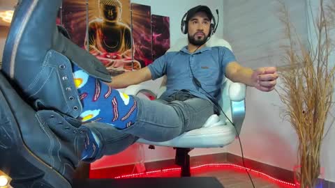 Snapshot of alessandro__wye chatting on February 2025 08:05:02 AM ALESSANDRO WYE online show from February 2025 08:05:02 AM