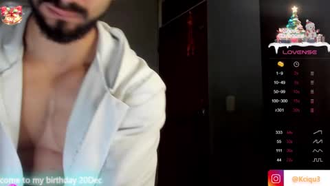 Kciqu3  Independent model online show from December 2024 10:51:02 AM