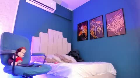 Alessandro Dybala online show from February 2025 12:06:02 PM