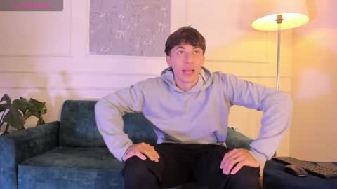 Alessandro Dybala online show from November 2025 12:04:02 PM