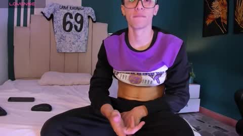 Alessandro Dybala online show from November 2025 12:26:01 PM