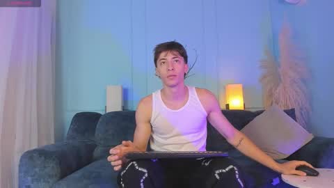 Alessandro Dybala online show from November 2025 12:41:02 PM