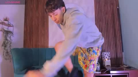 Alessandro Dybala online show from December 2025 12:36:01 PM