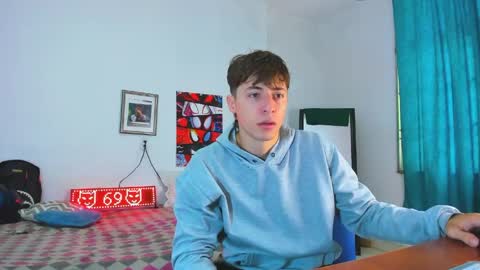 Alessandro Dybala online show from April 2026 12:14:01 PM