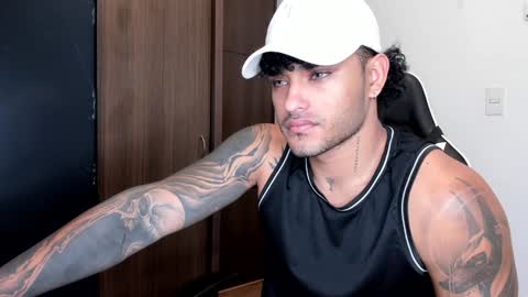 Alessandro Vanni online show from December 2024 12:23:01 PM