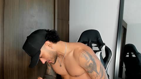 Alessandro Vanni online show from December 2024 03:59:02 PM