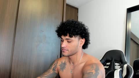 Alessandro Vanni online show from January 2025 01:31:01 PM