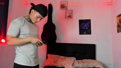 Alessandro online show from January 2025 06:20:01 AM