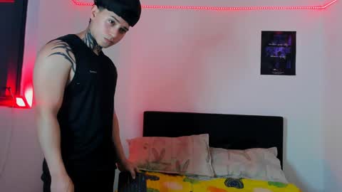 Alessandro online show from February 2025 03:19:01 AM