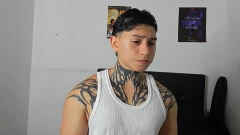 Alessandro online show from February 2026 02:28:01 AM