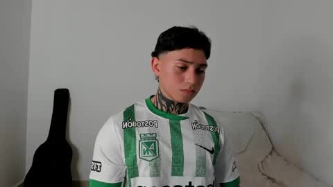 Alessandro online show from April 2026 12:59:01 AM