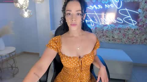ALESSA ROMERO  online show from November 2025 07:35:02 PM