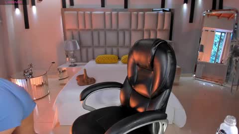 ALESSA ROMERO  online show from May 2026 08:26:02 PM
